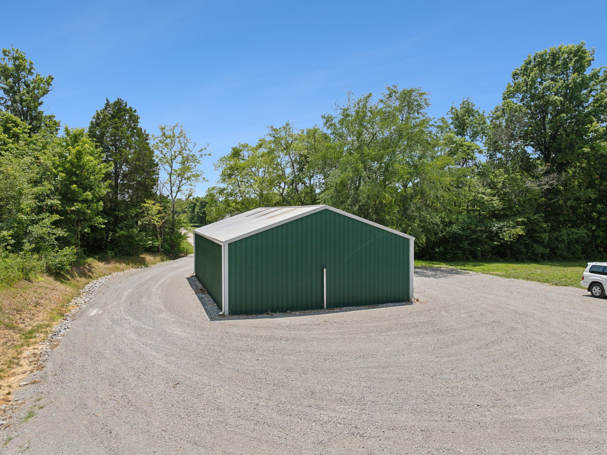 3084 Duplex Rd
