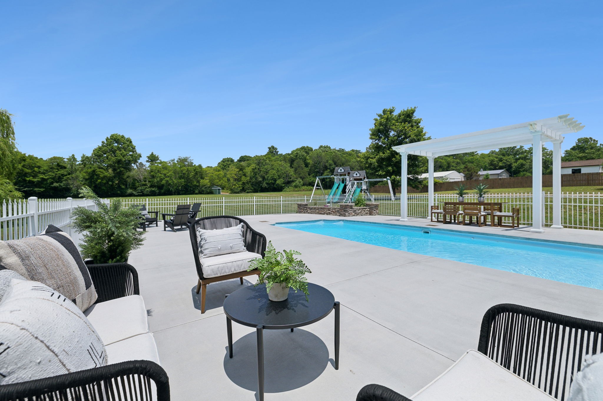 3084 Duplex Rd
