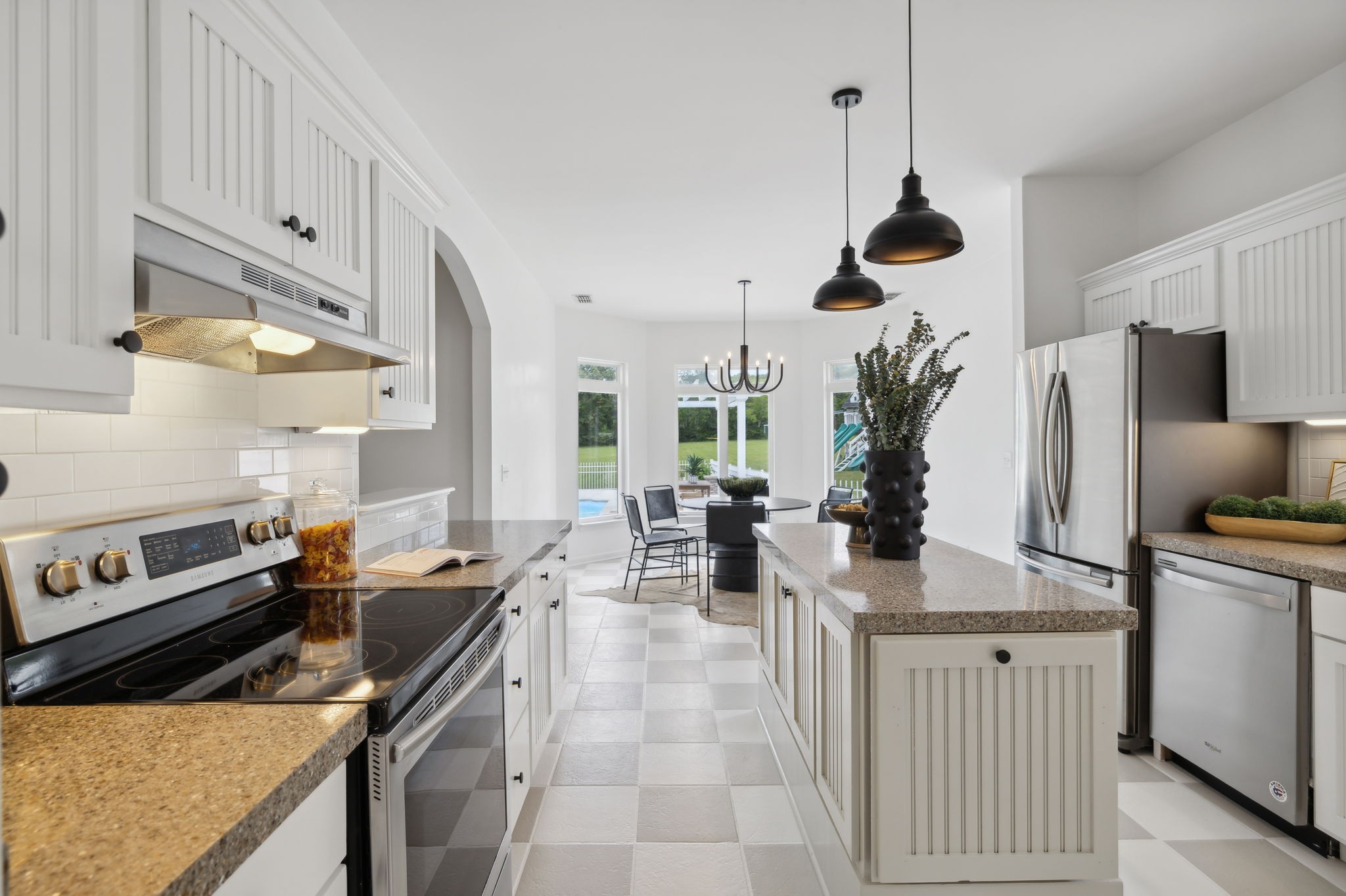 3084 Duplex Rd