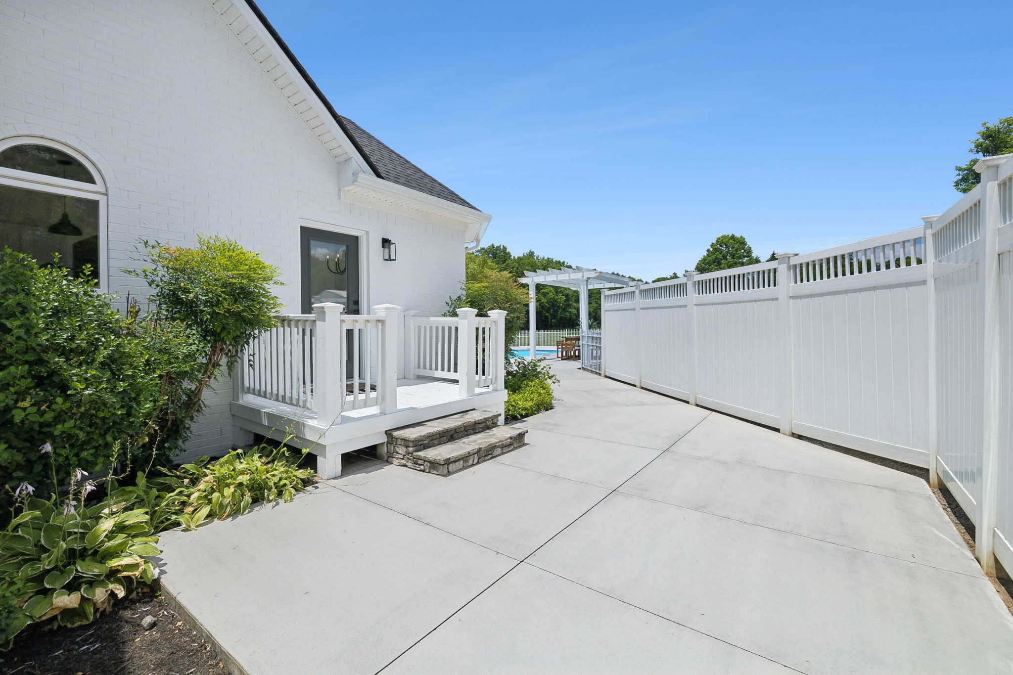 3084 Duplex Rd