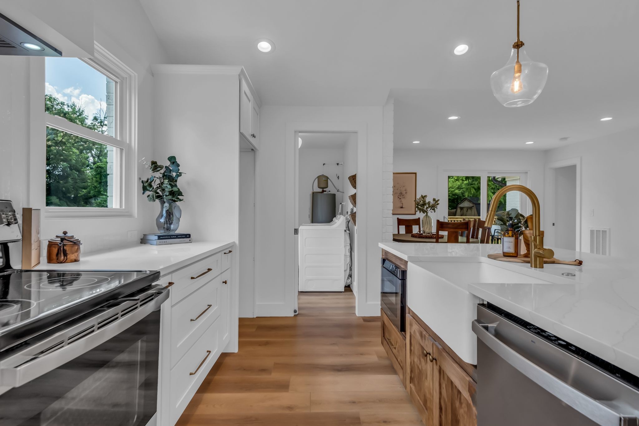 617 W Meade Blvd