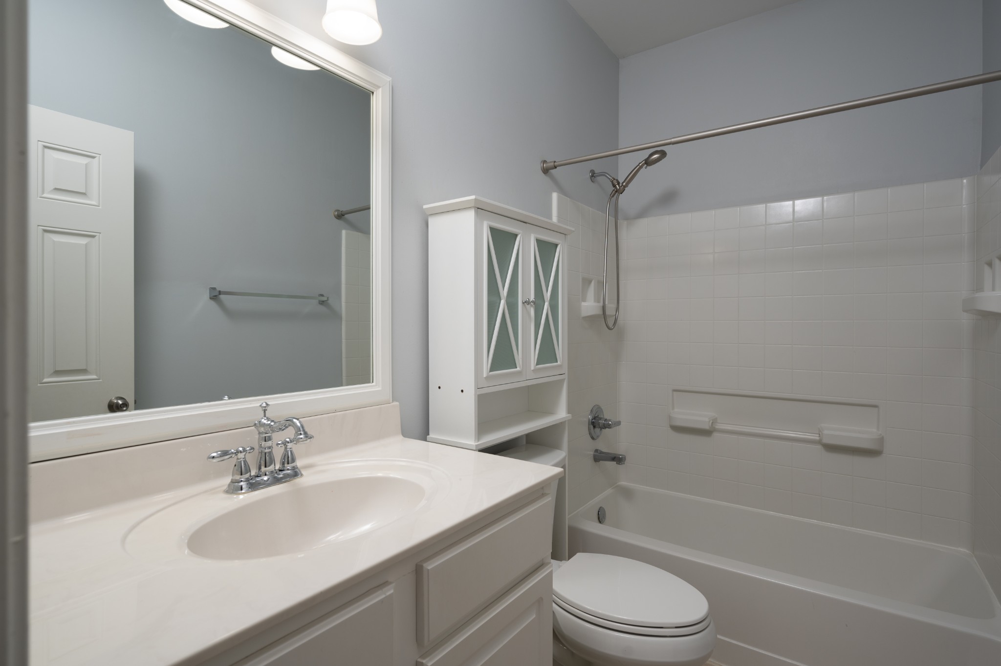 3352 Redmon Hl