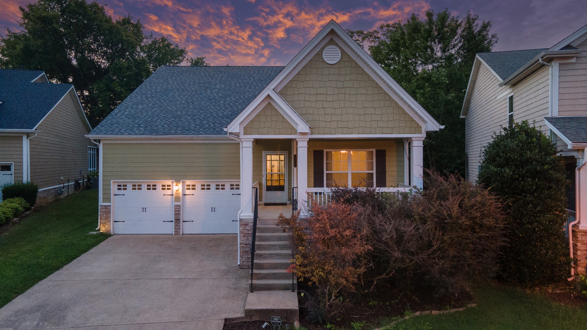3352 Redmon Hl