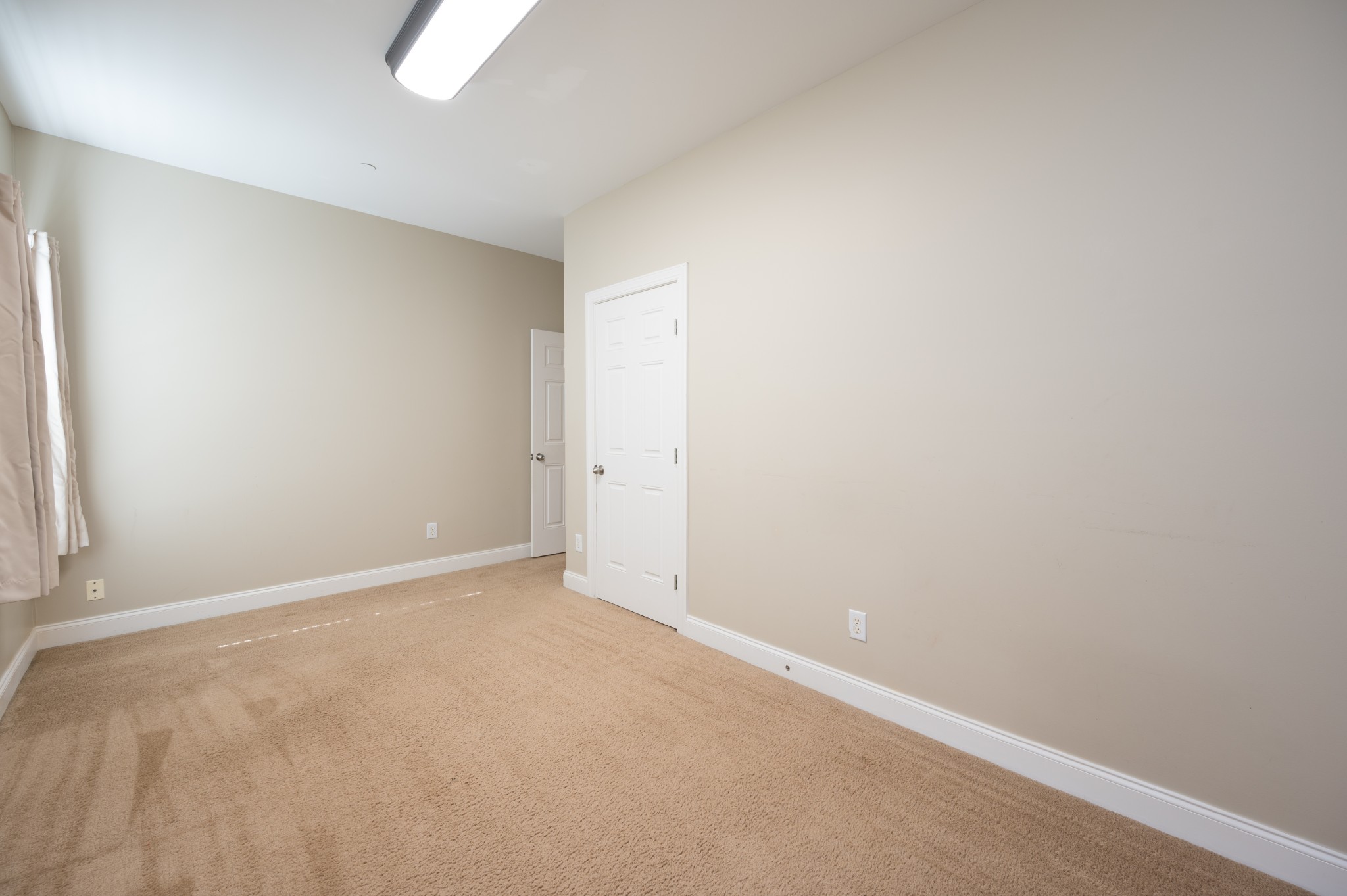3352 Redmon Hl