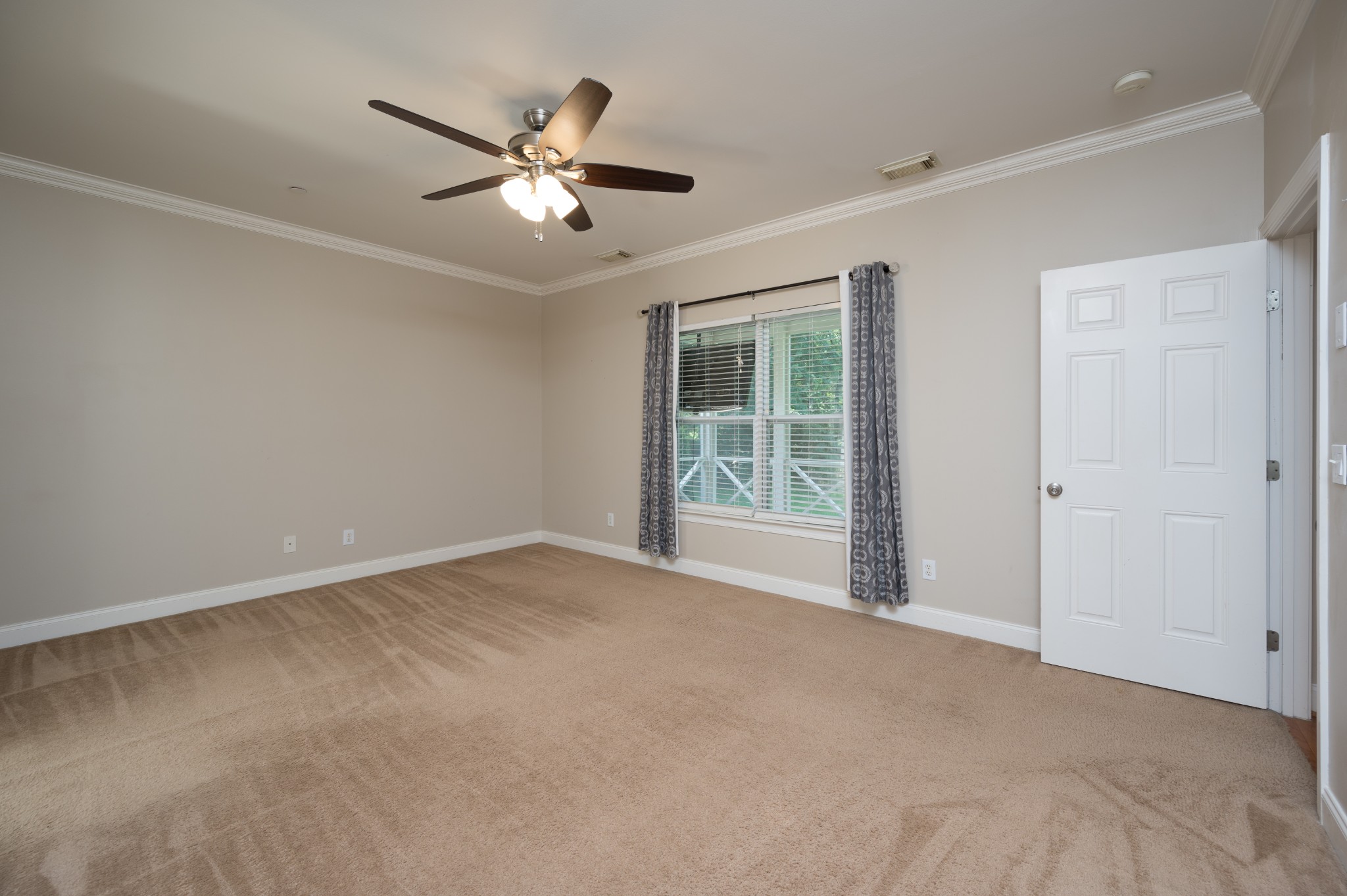 3352 Redmon Hl