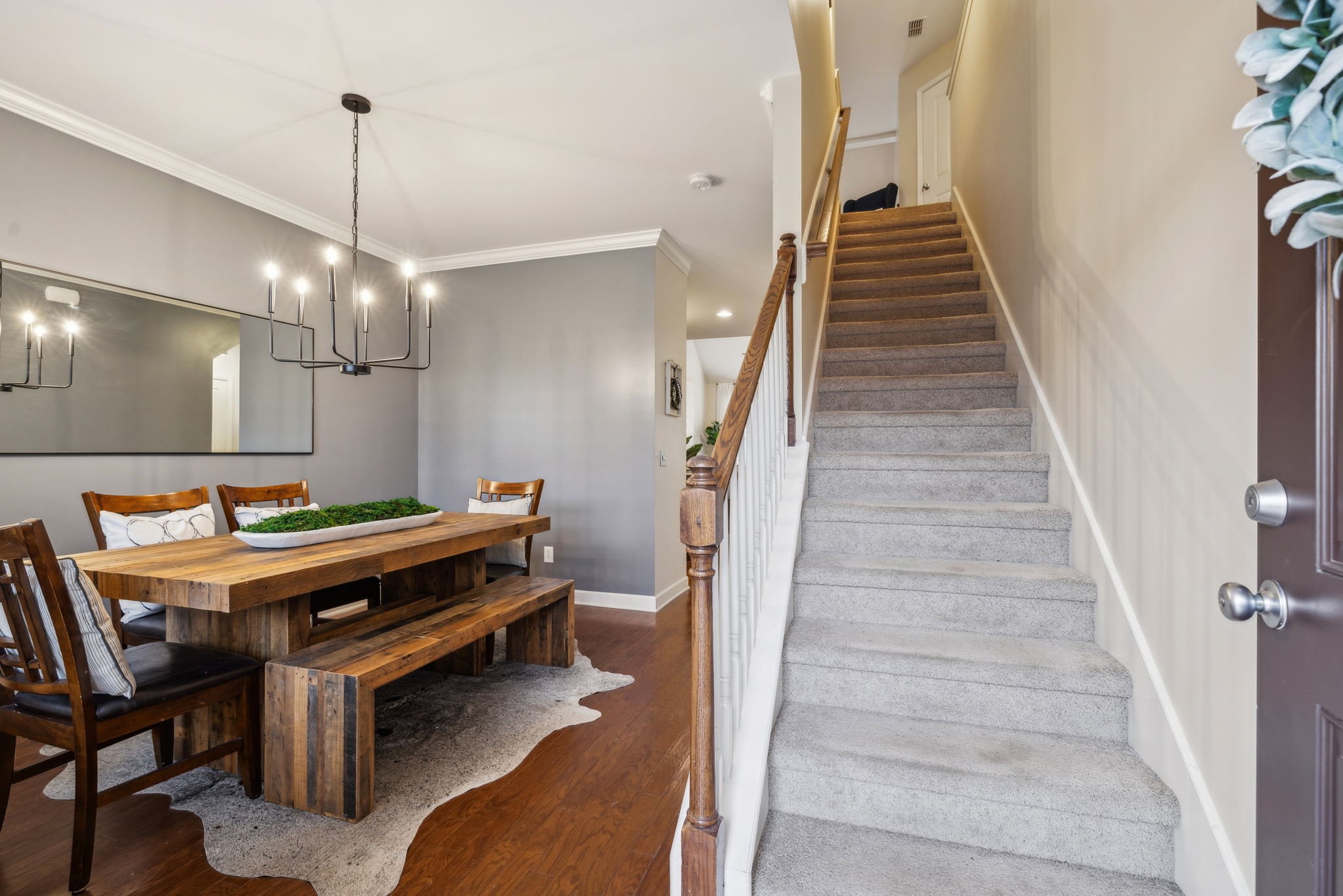 584 Griffin Cir