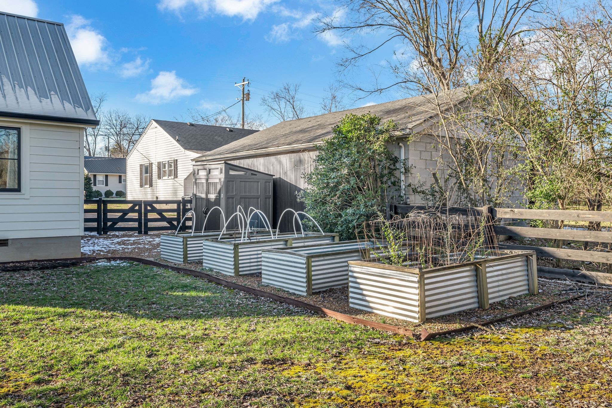 1409 Sunset Dr