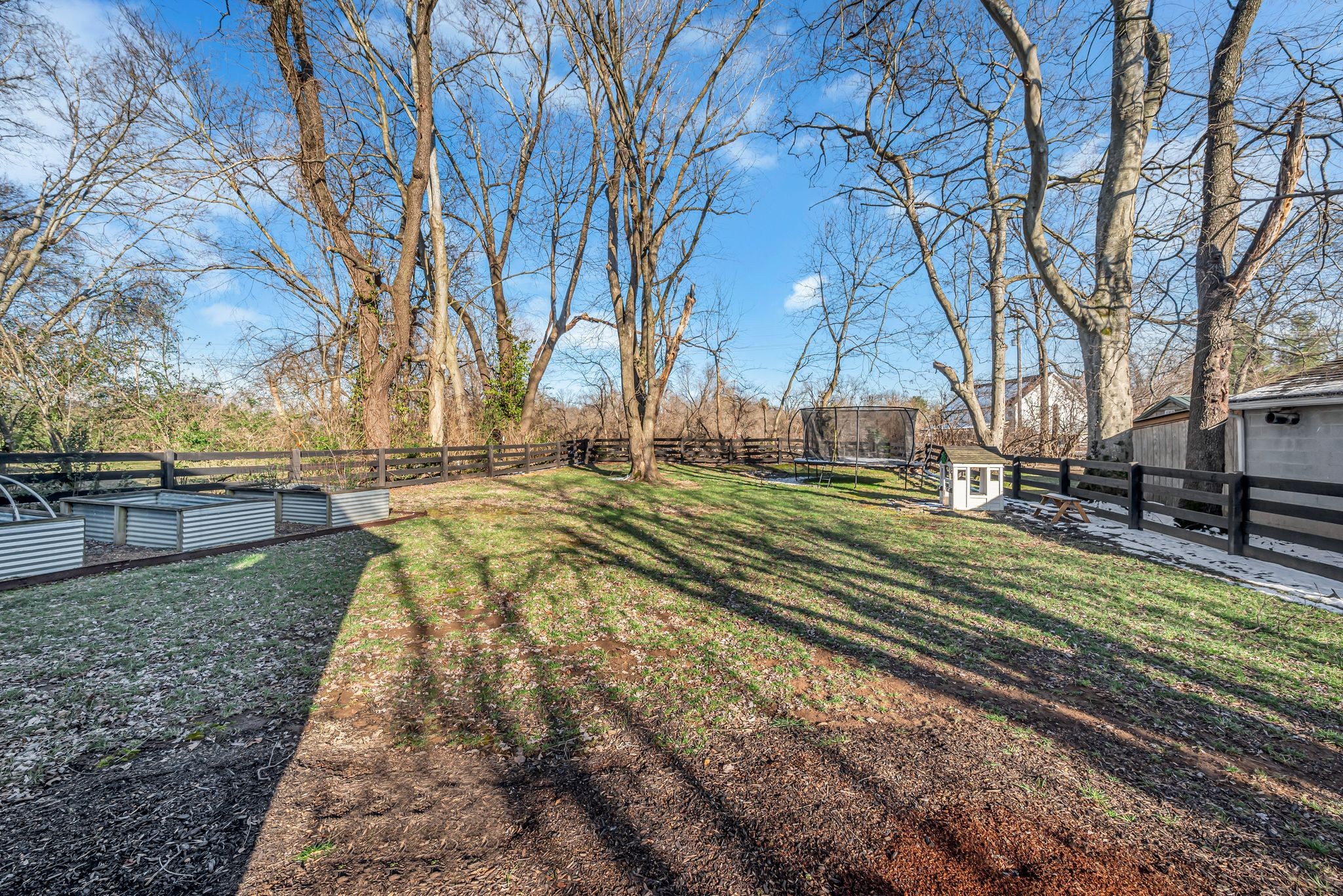 1409 Sunset Dr
