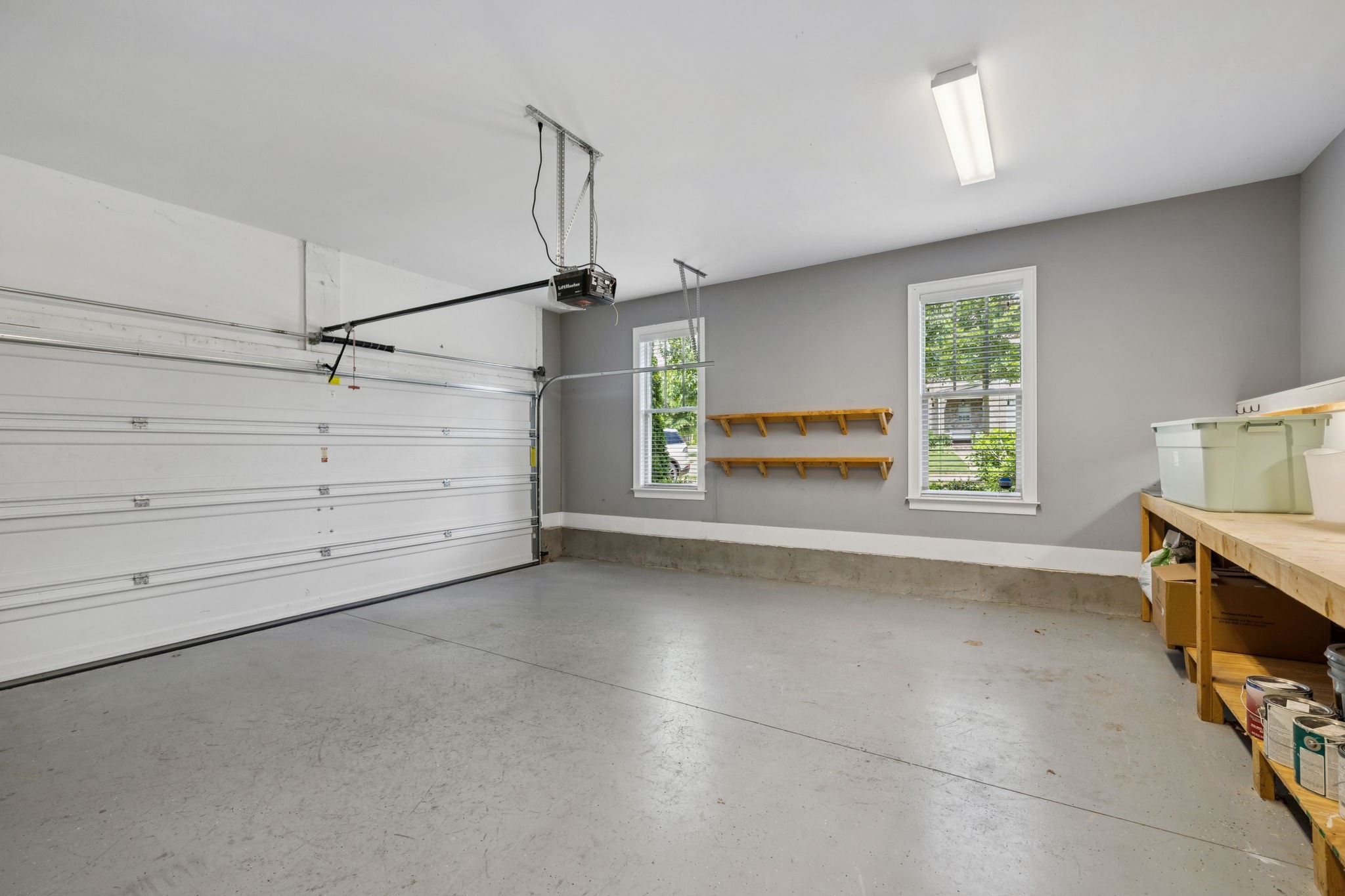 923 Hornsby Dr