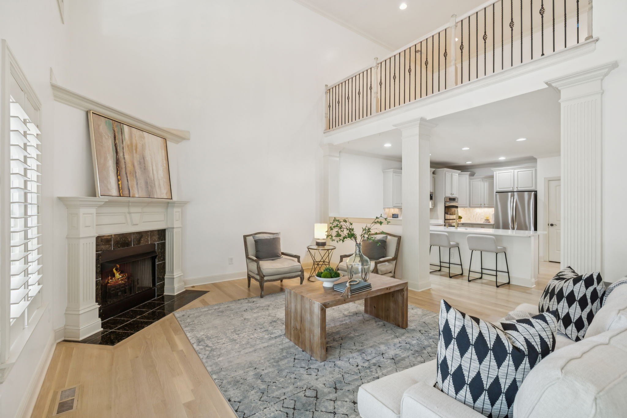 107 Brilliantine Cir