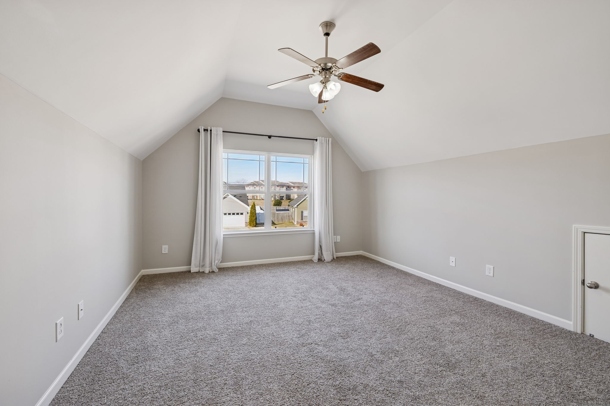 2145 Longhunter Chase Dr