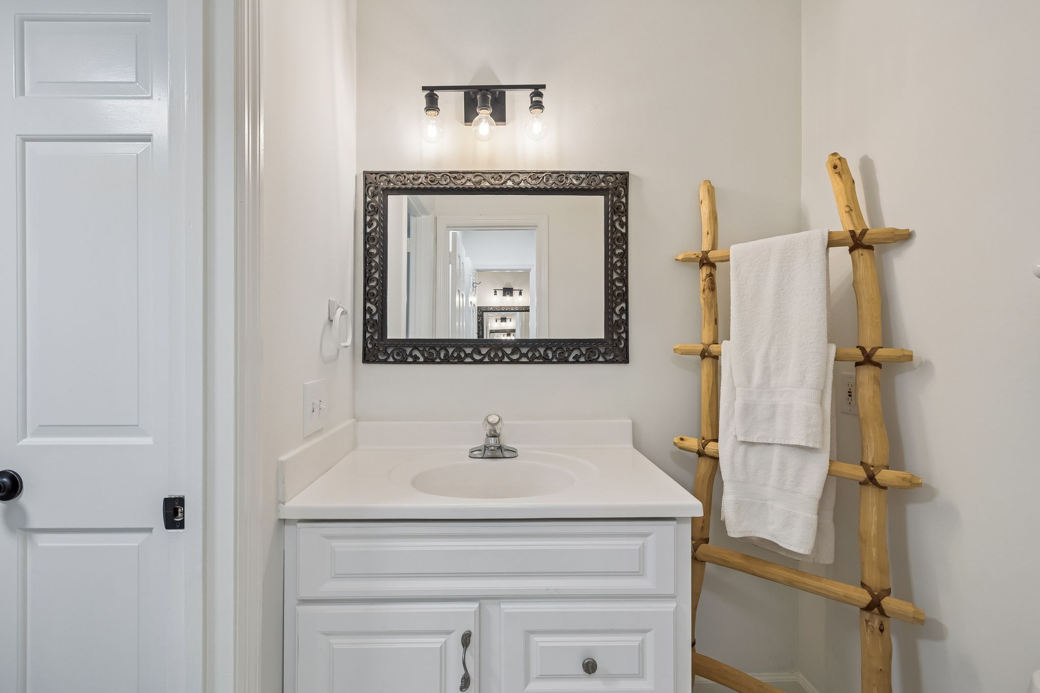 601 Boyd Mill Ave Unit: N7