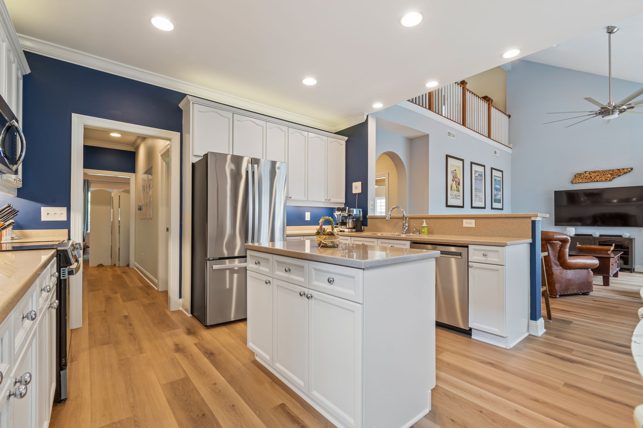107 Tulip Ln