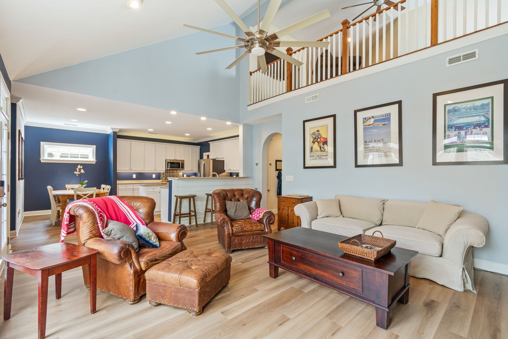 107 Tulip Ln