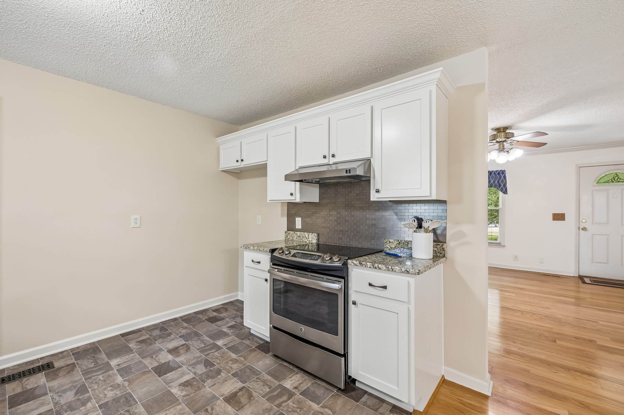 8426 Stewarts Bend Dr