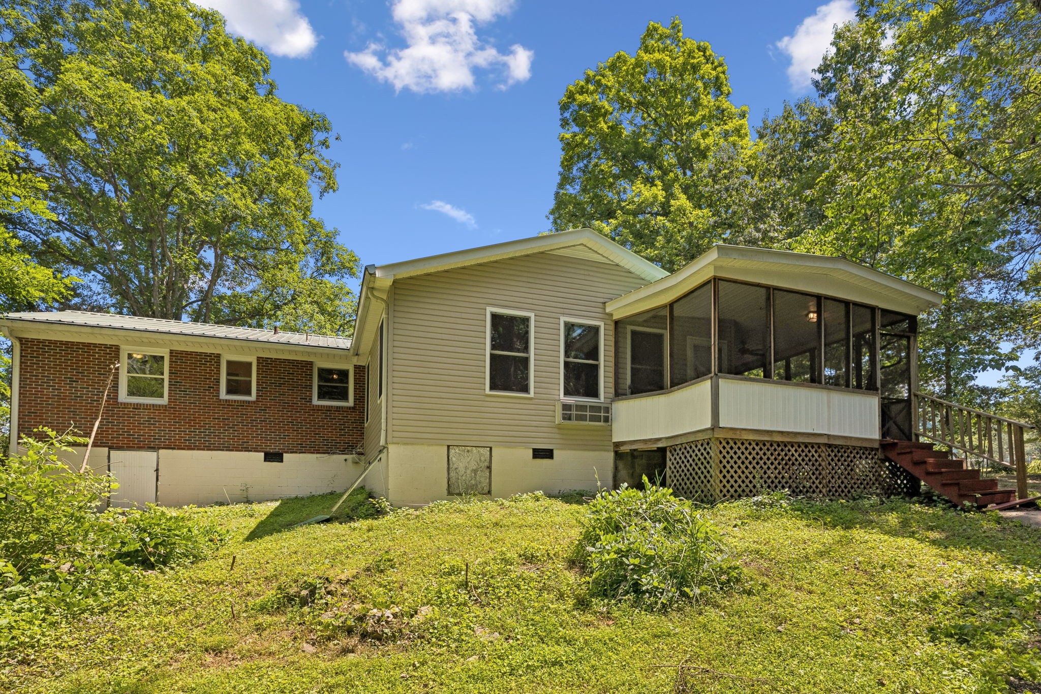 5849A Bending Chestnut Road