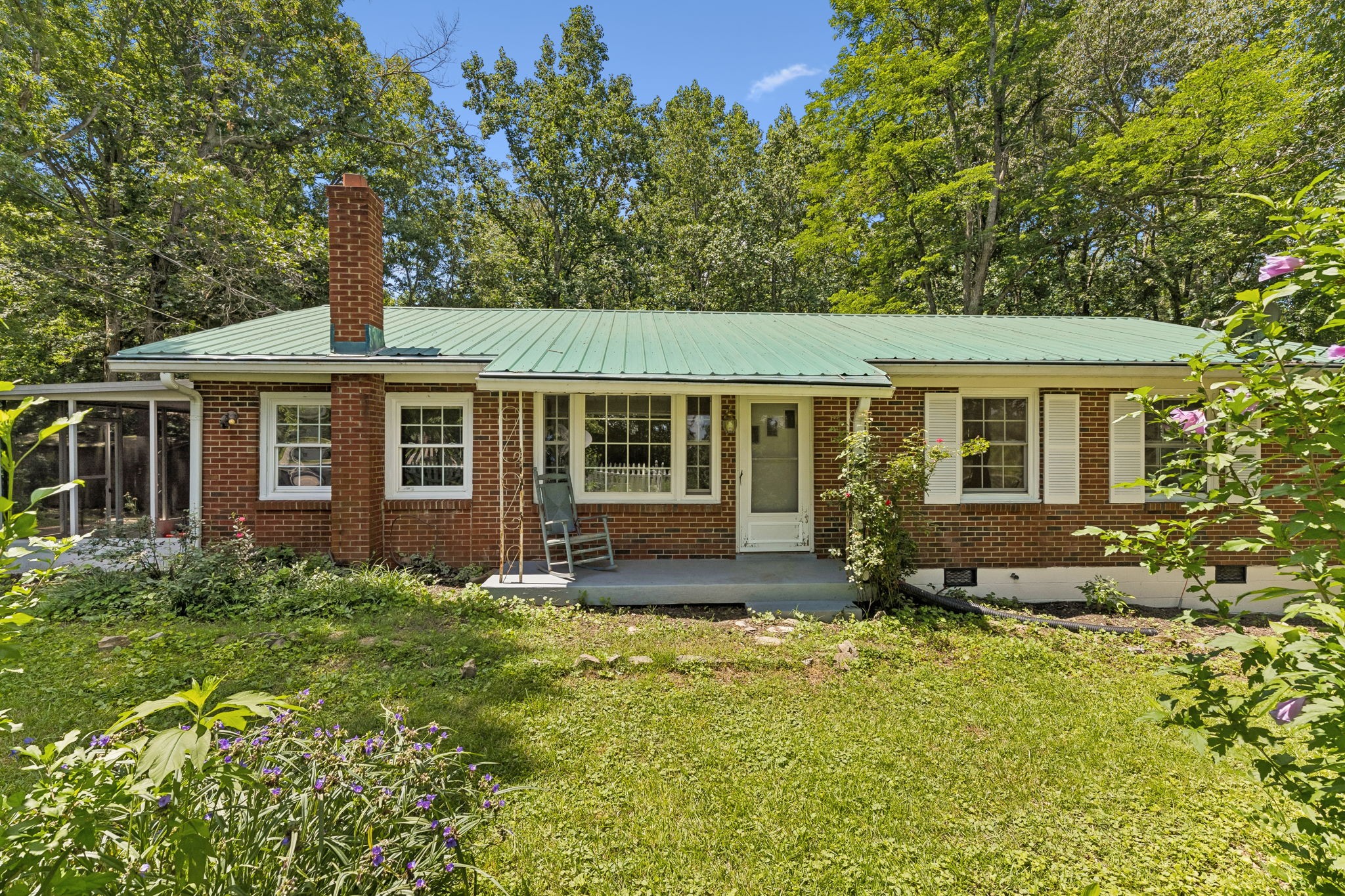 5849A Bending Chestnut Road