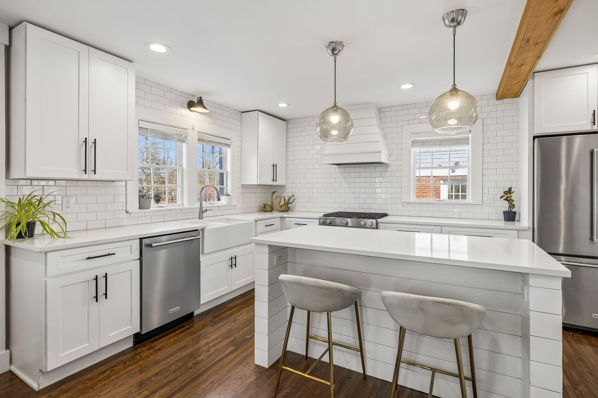106 Carolyn Ave