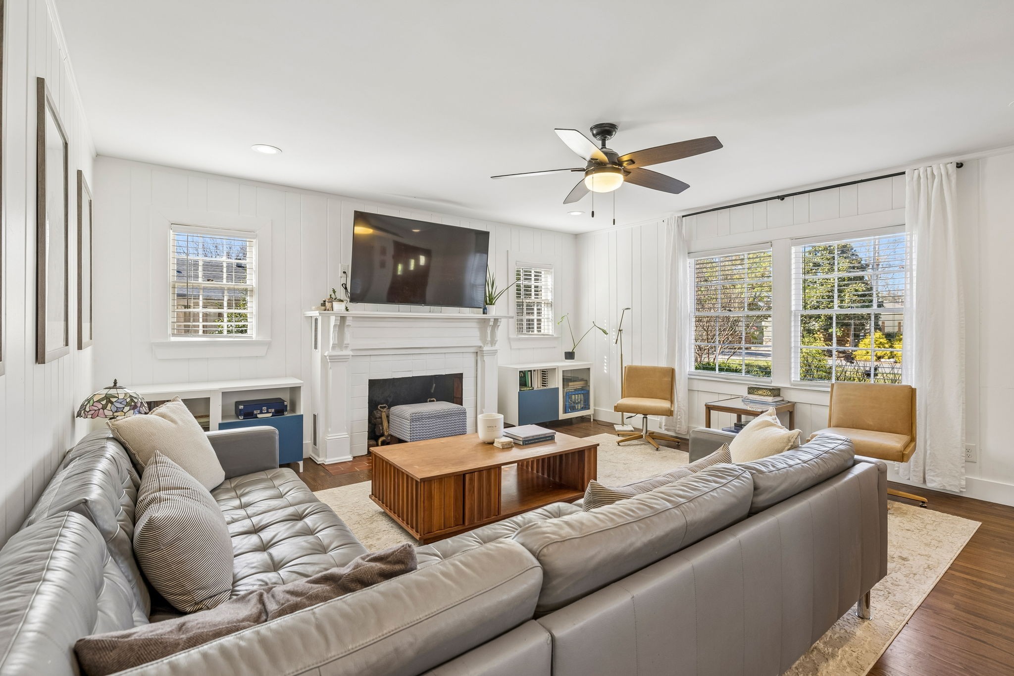 106 Carolyn Ave