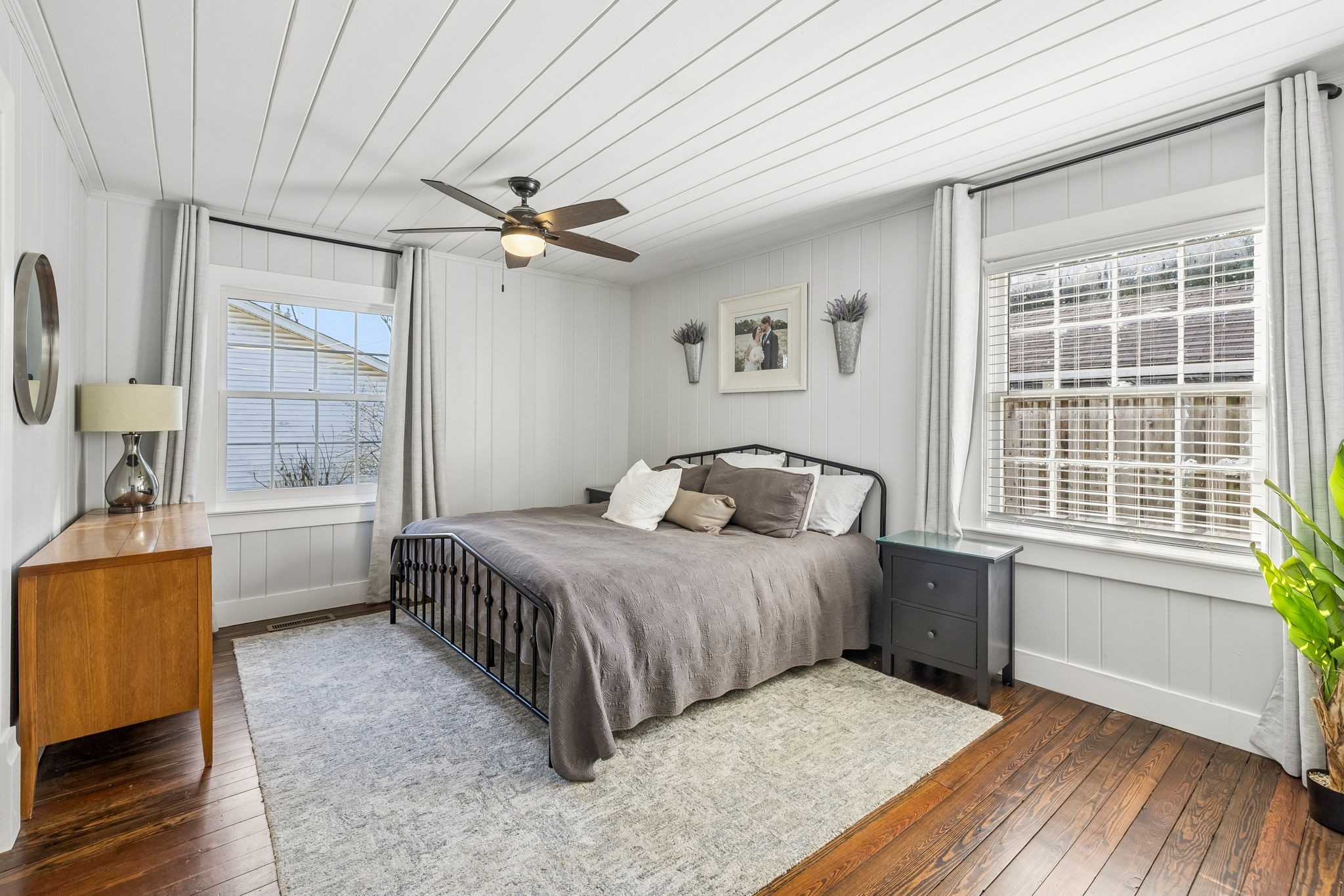 106 Carolyn Ave