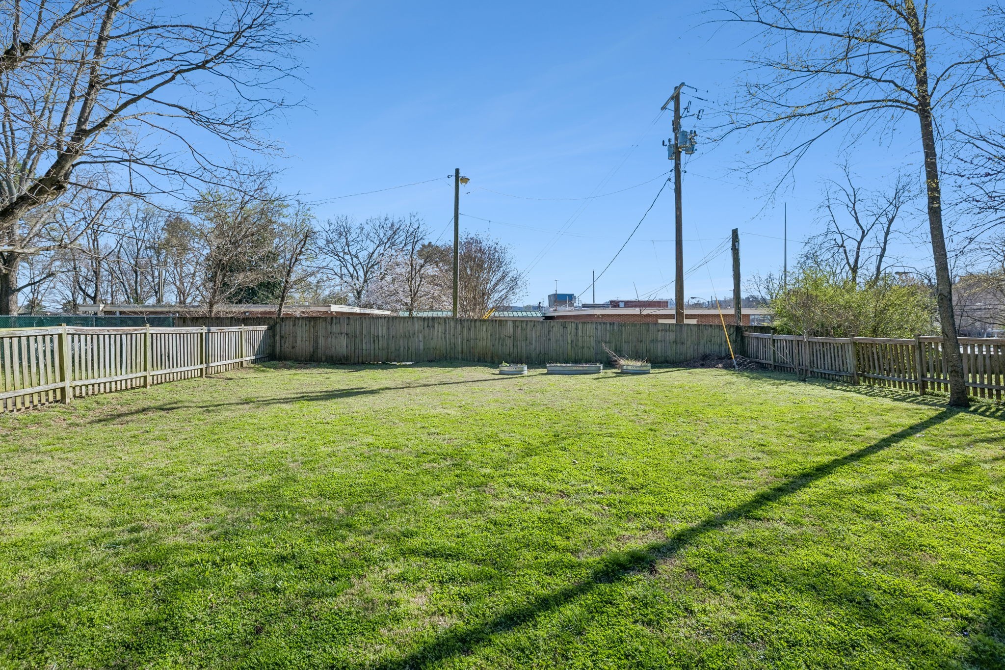 106 Carolyn Ave