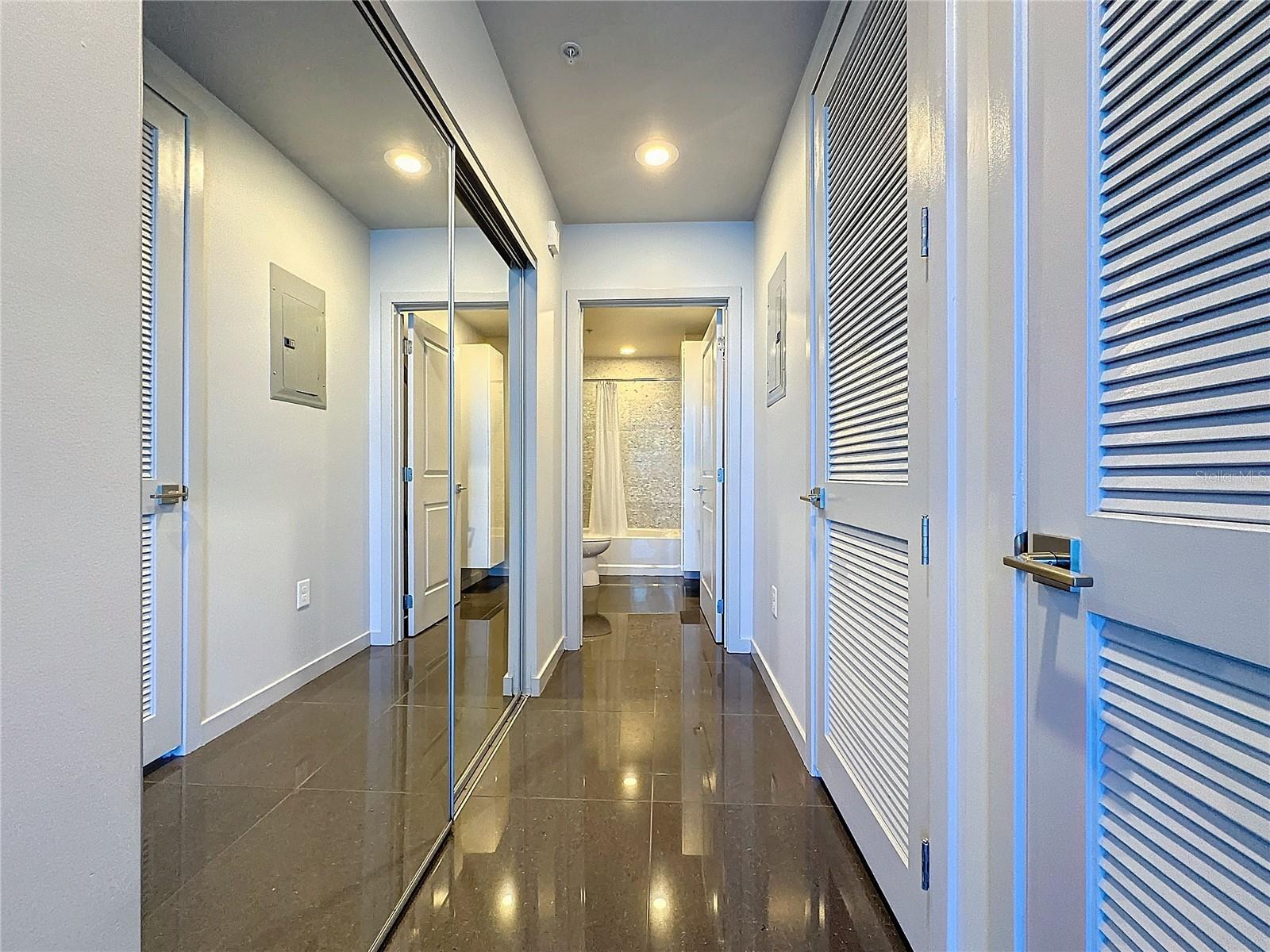 155 S COURT AVE #1610