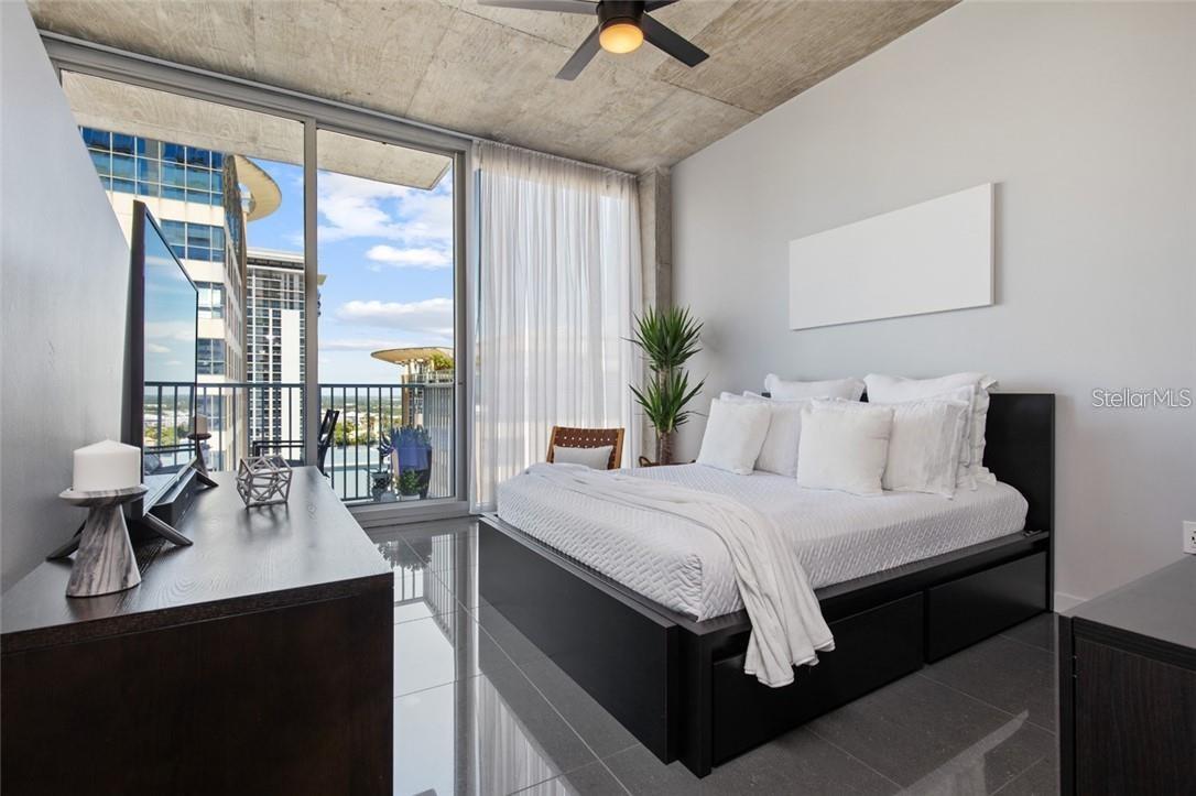 155 S COURT AVE #1610