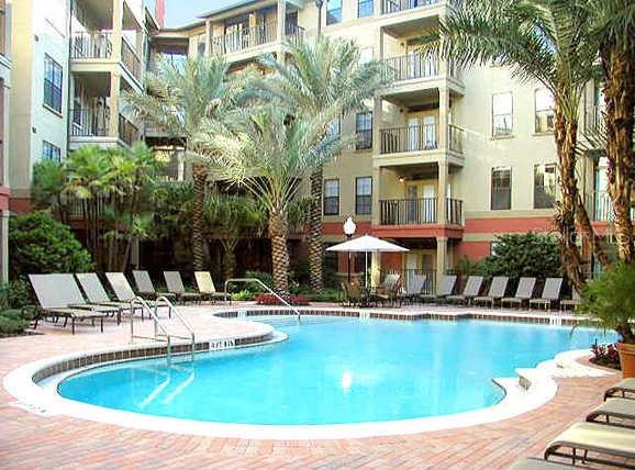 911 N ORANGE AVE #211
