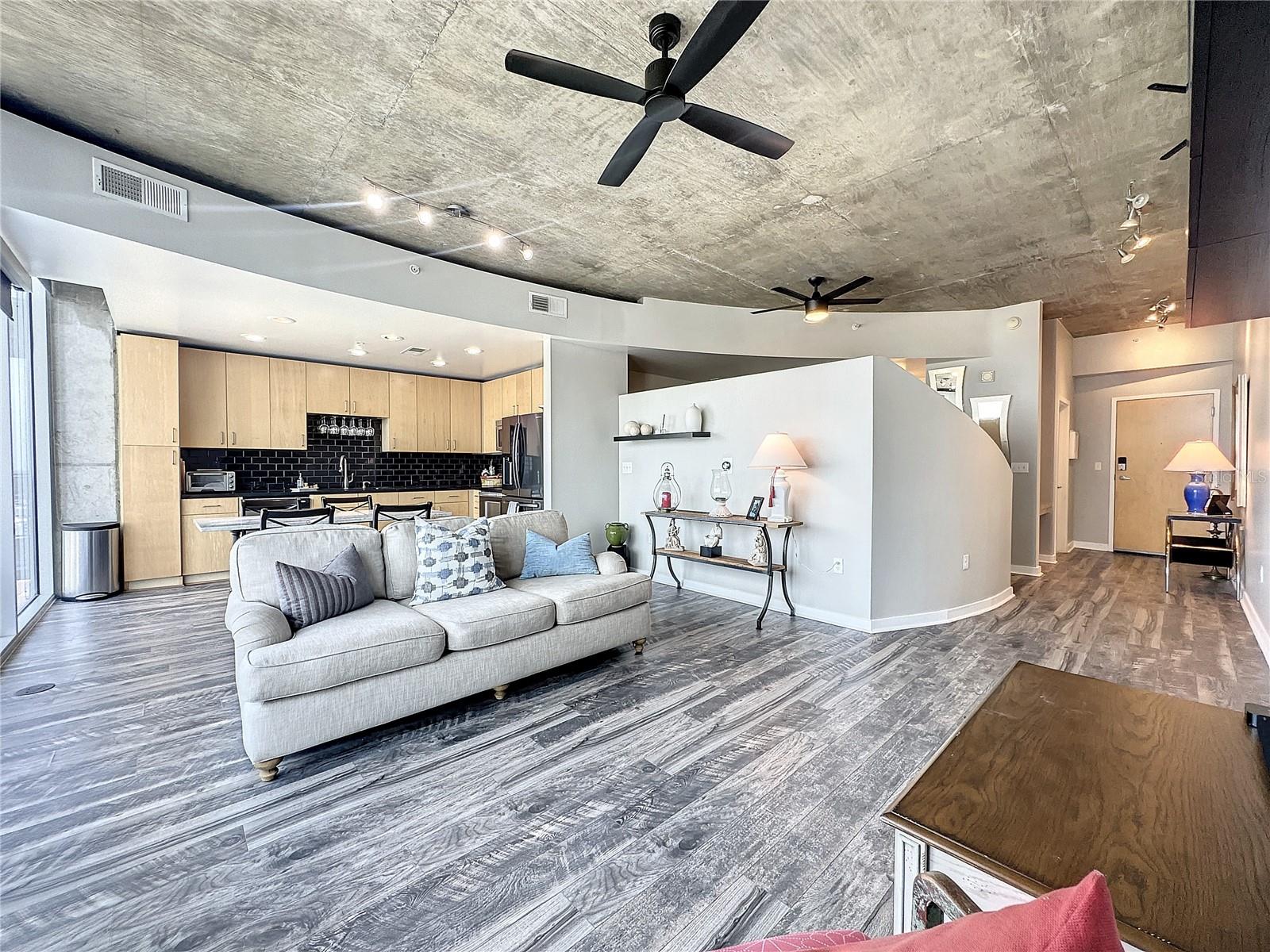 155 S COURT AVE #2708