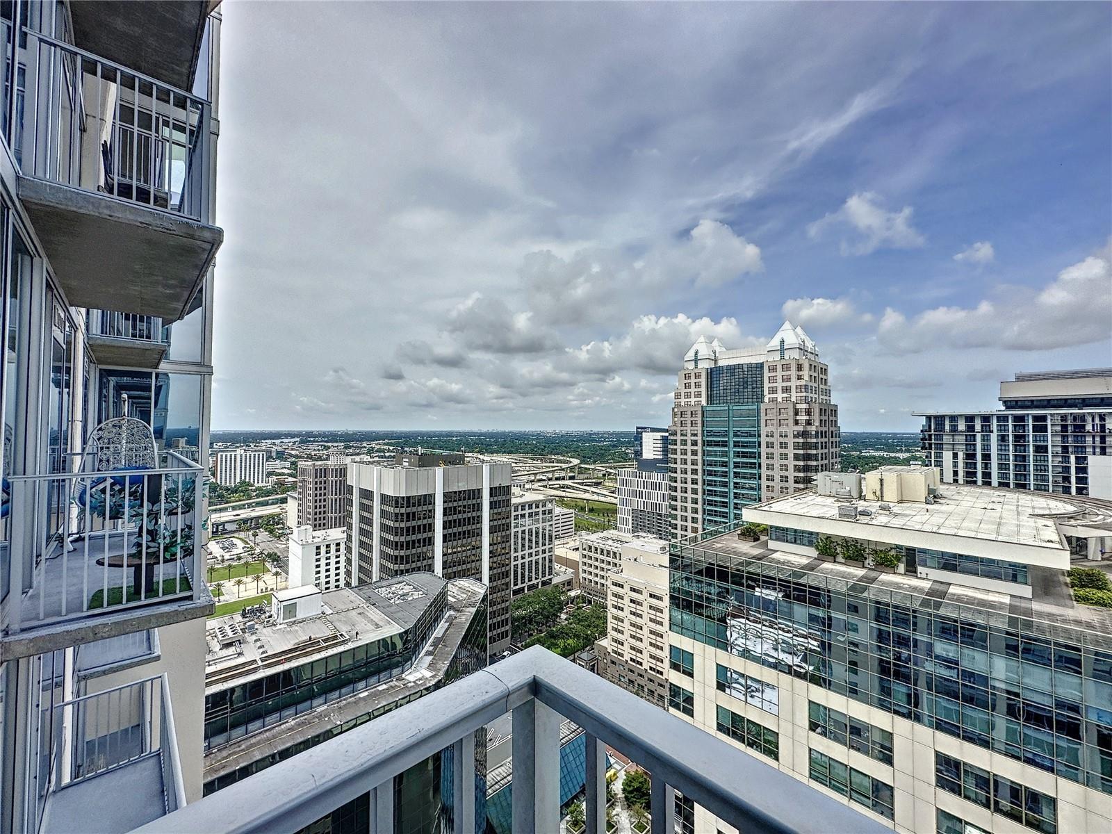 155 S COURT AVE #2708