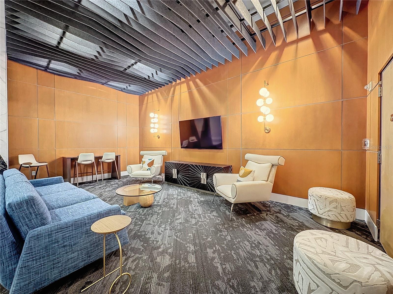 155 S COURT AVE #2406