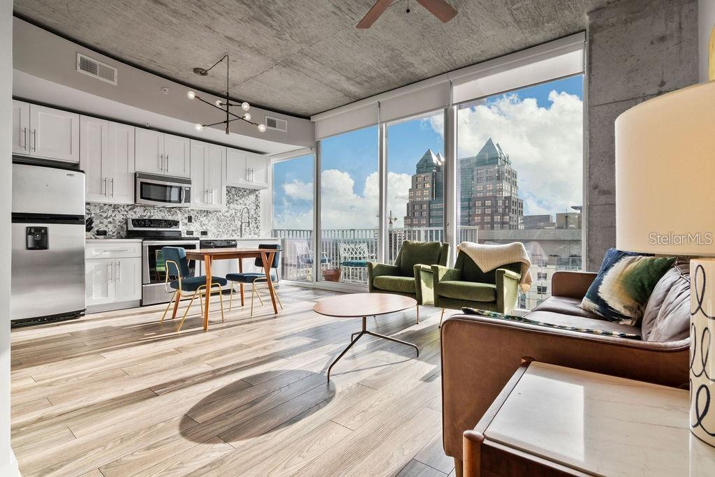 155 S COURT AVE #2406