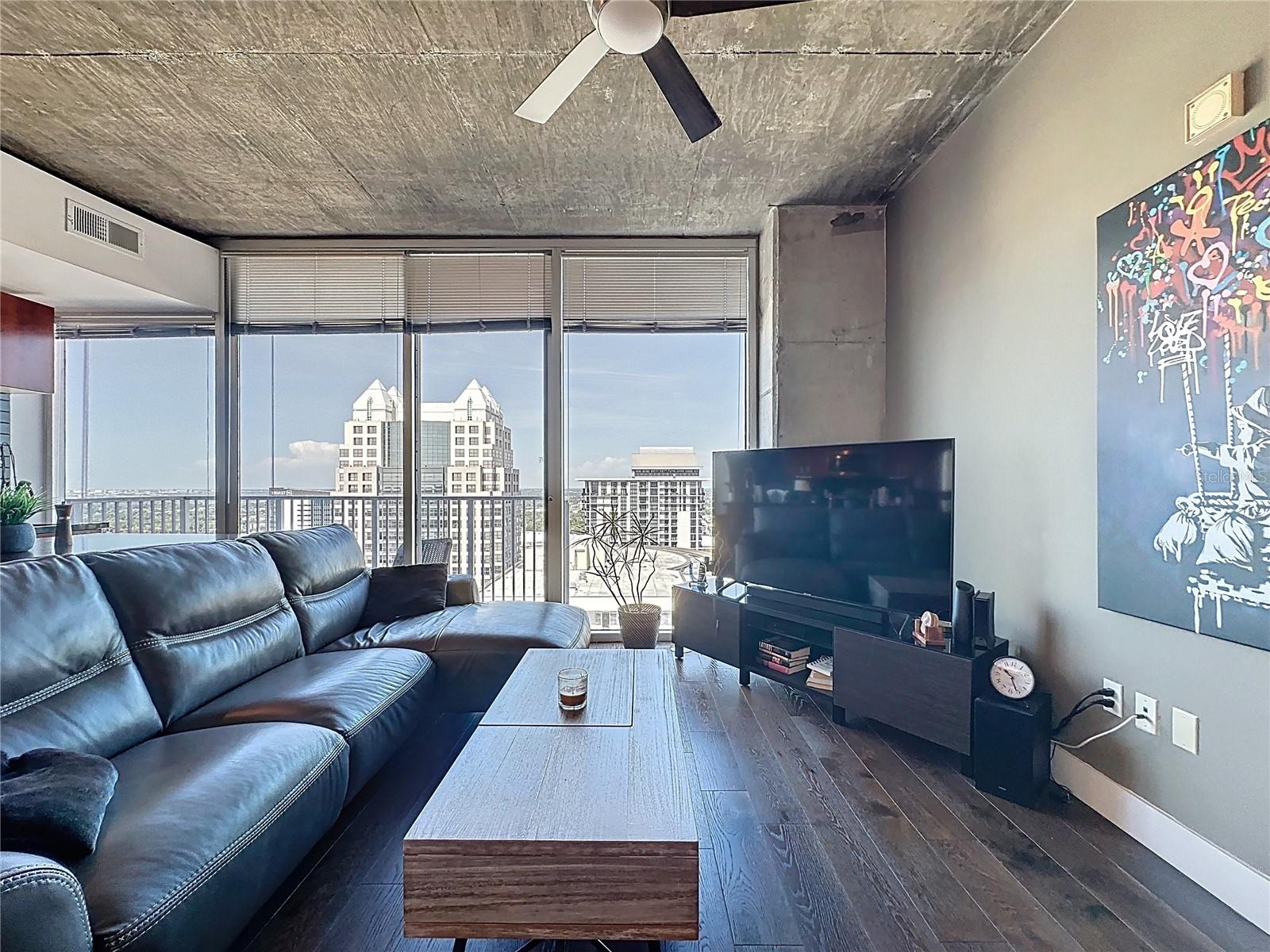 155 S COURT AVE #2806