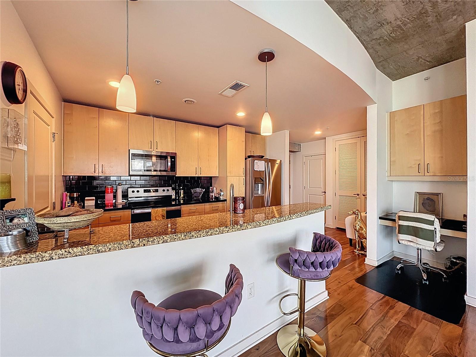 155 S COURT AVE #1902