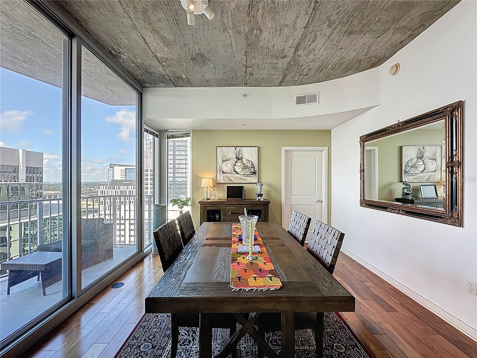 155 S COURT AVE #1902