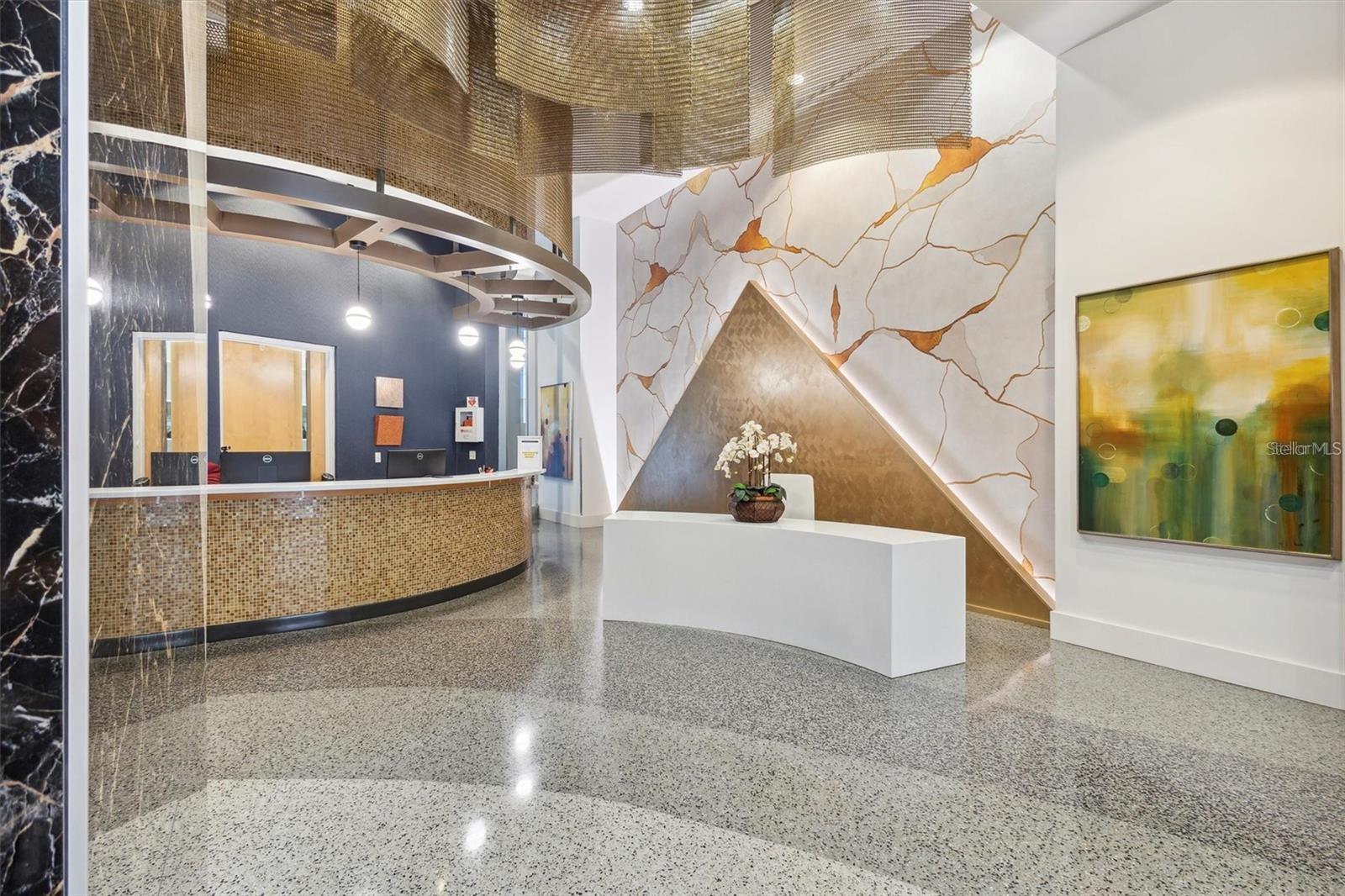 155 S COURT AVE #1902