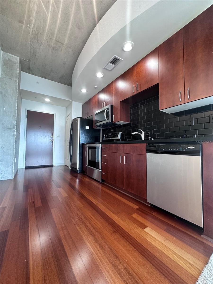 155 S COURT AVE #2403