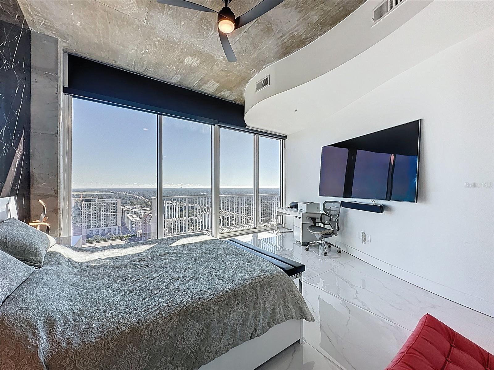 155 S COURT AVE #2905