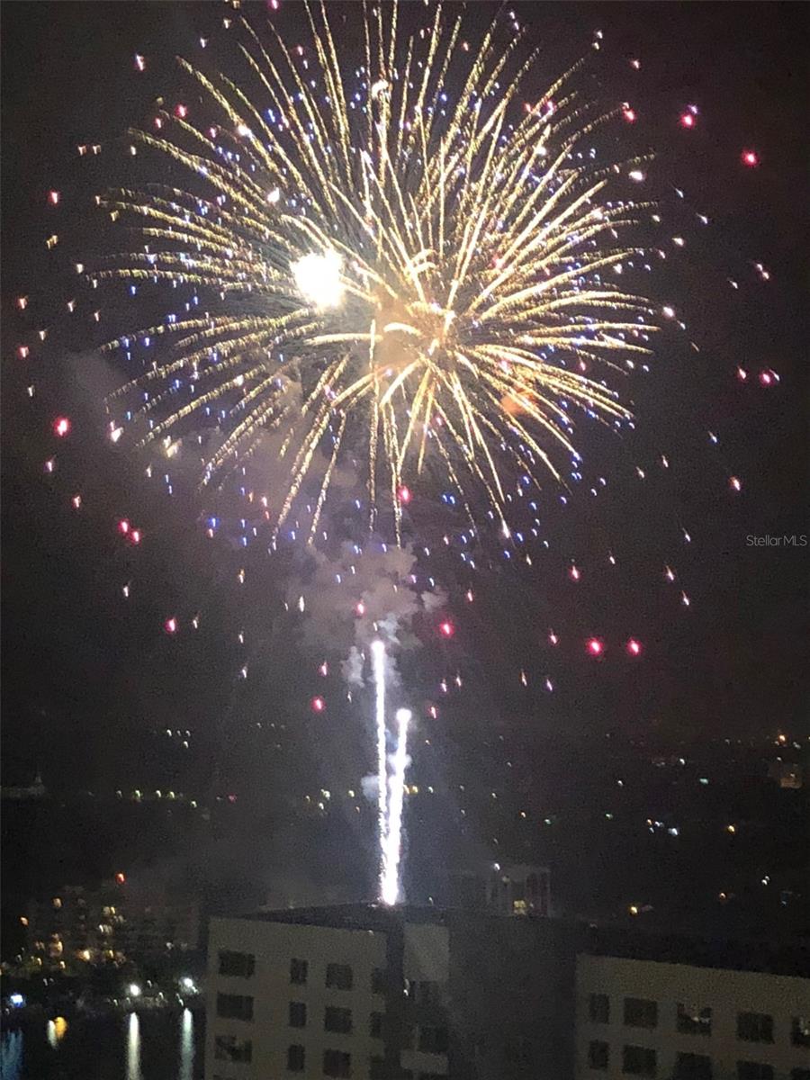 155 S COURT AVE #2905