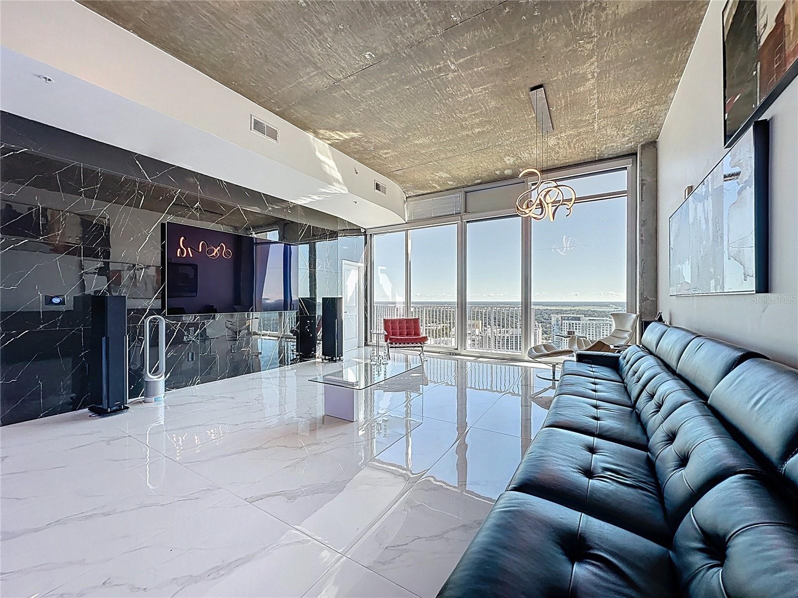 155 S COURT AVE #2905