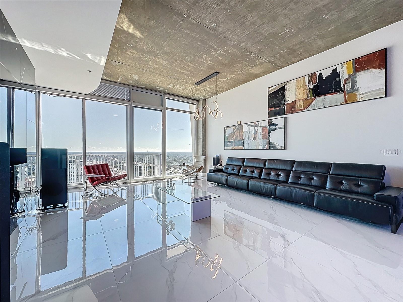 155 S COURT AVE #2905