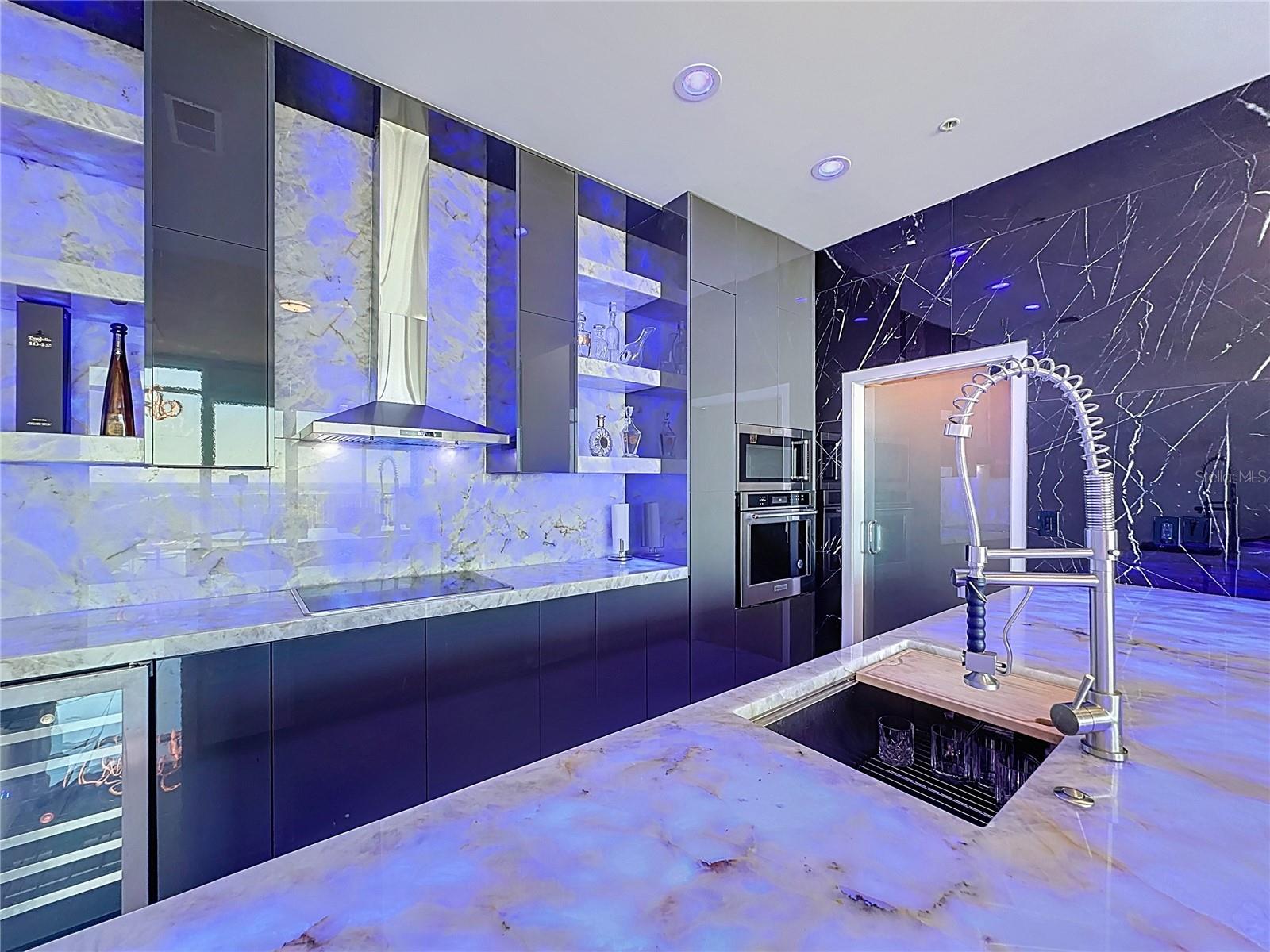 155 S COURT AVE #2905