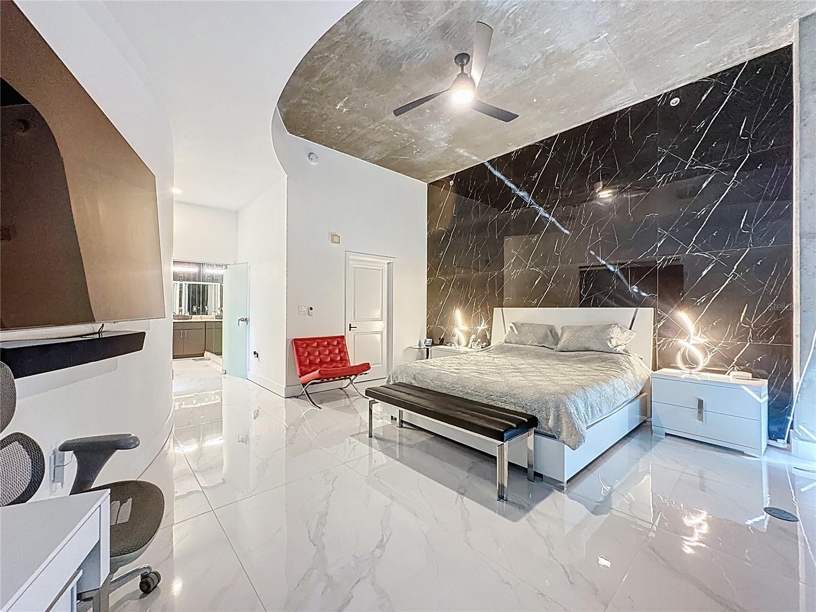 155 S COURT AVE #2905