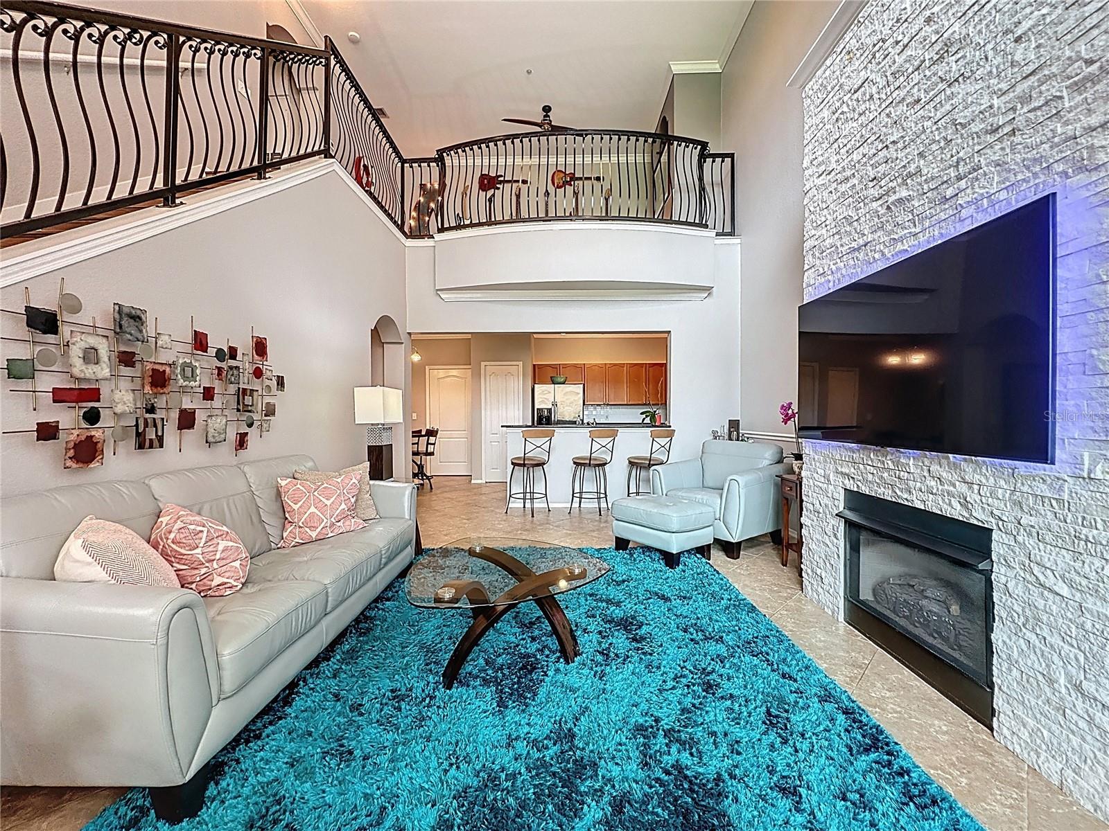 2709 VIA CIPRIANI #515A