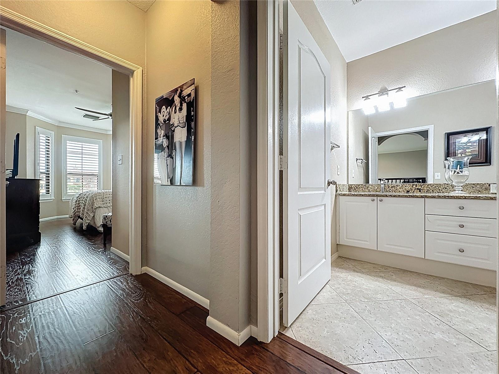 2709 VIA CIPRIANI #515A