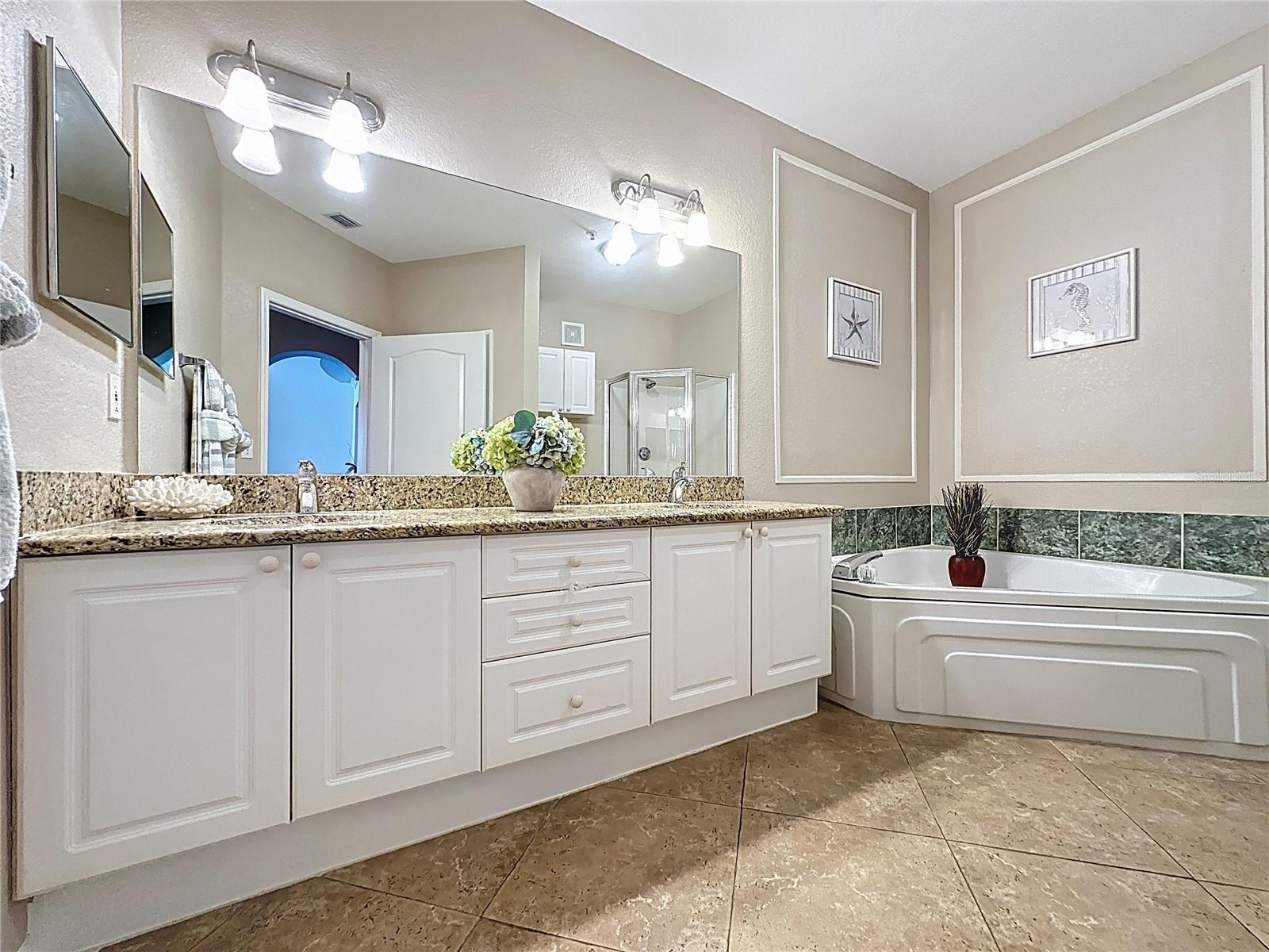 2709 VIA CIPRIANI #515A