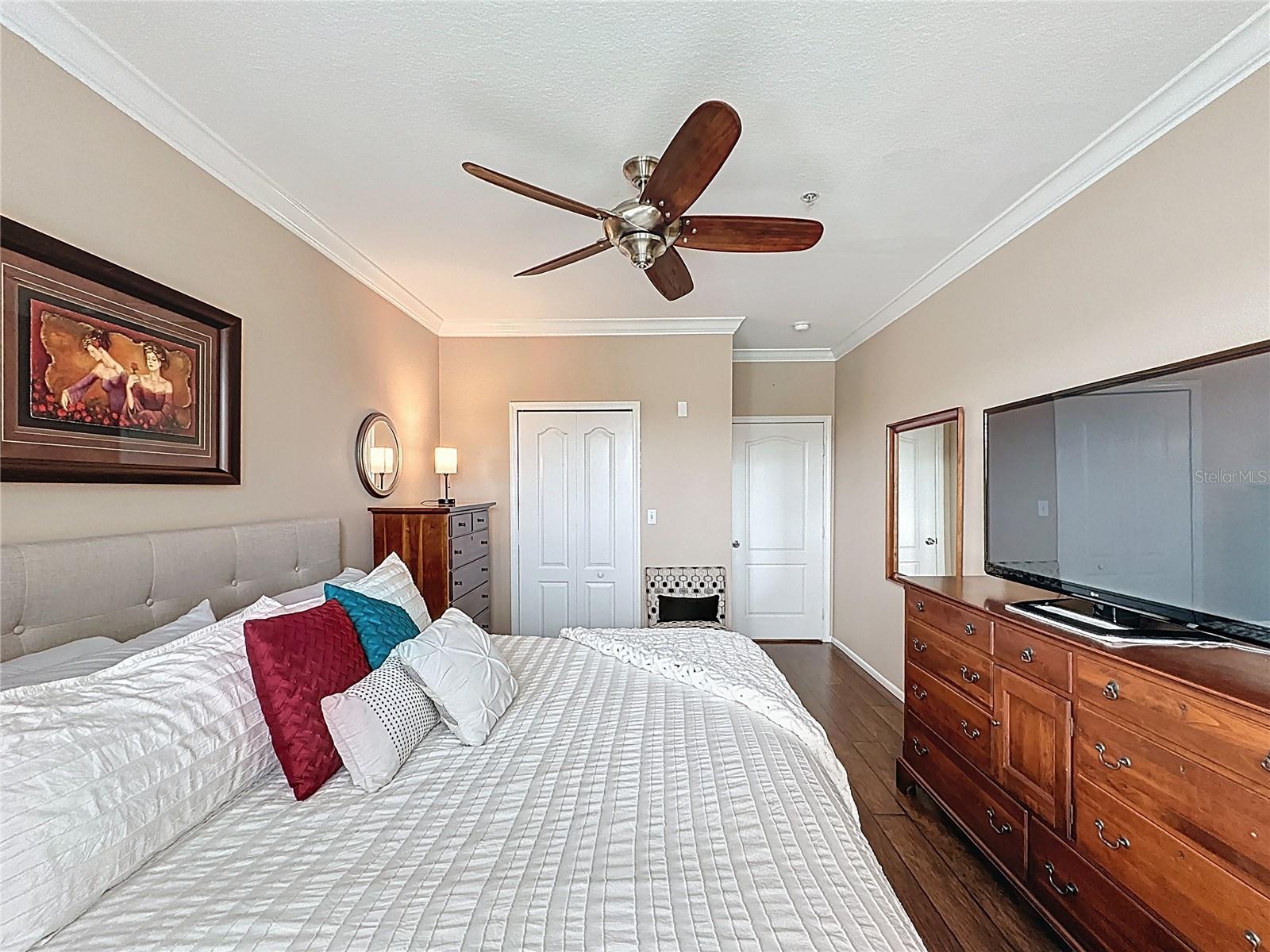 2709 VIA CIPRIANI #515A