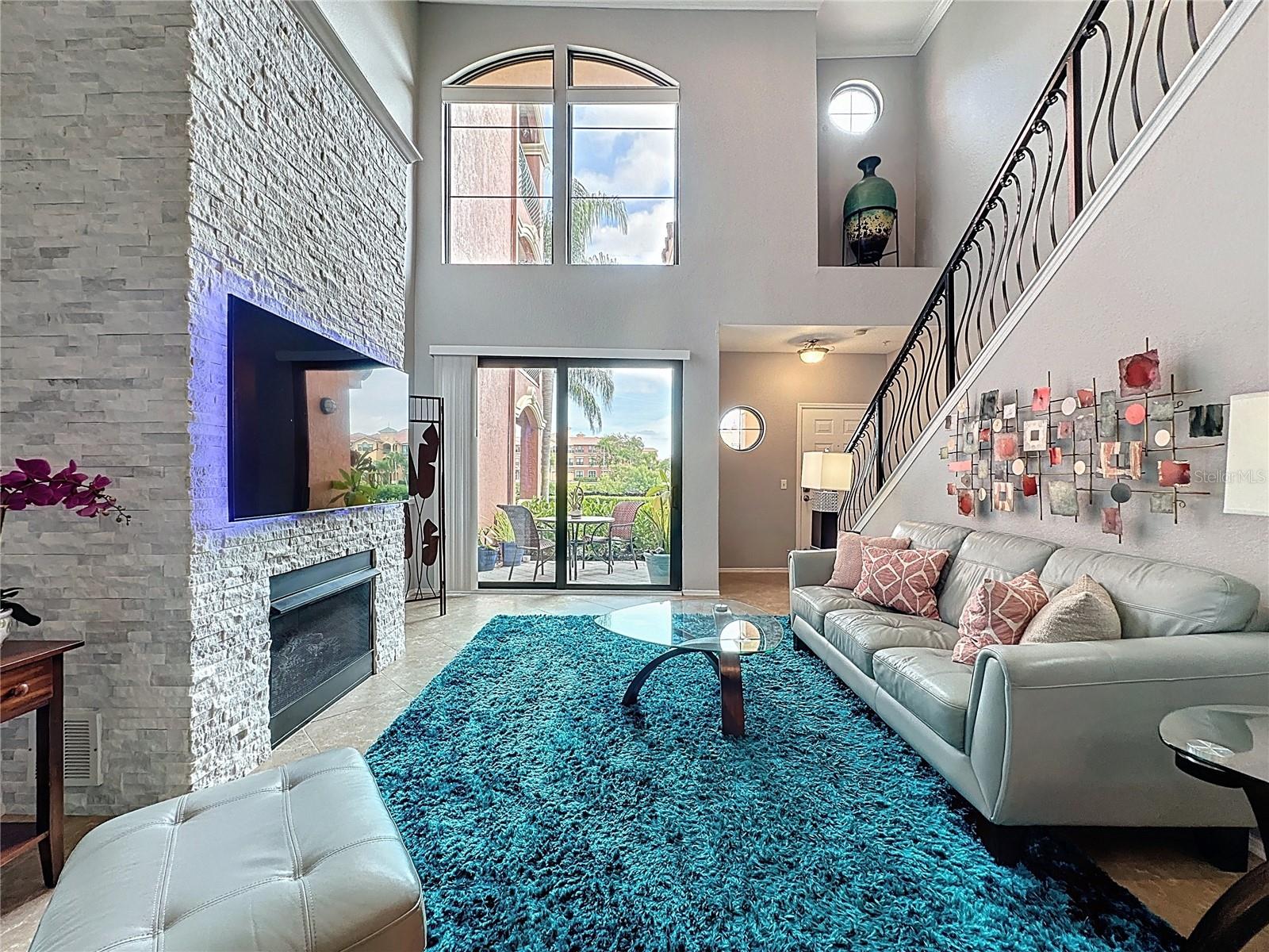 2709 VIA CIPRIANI #515A