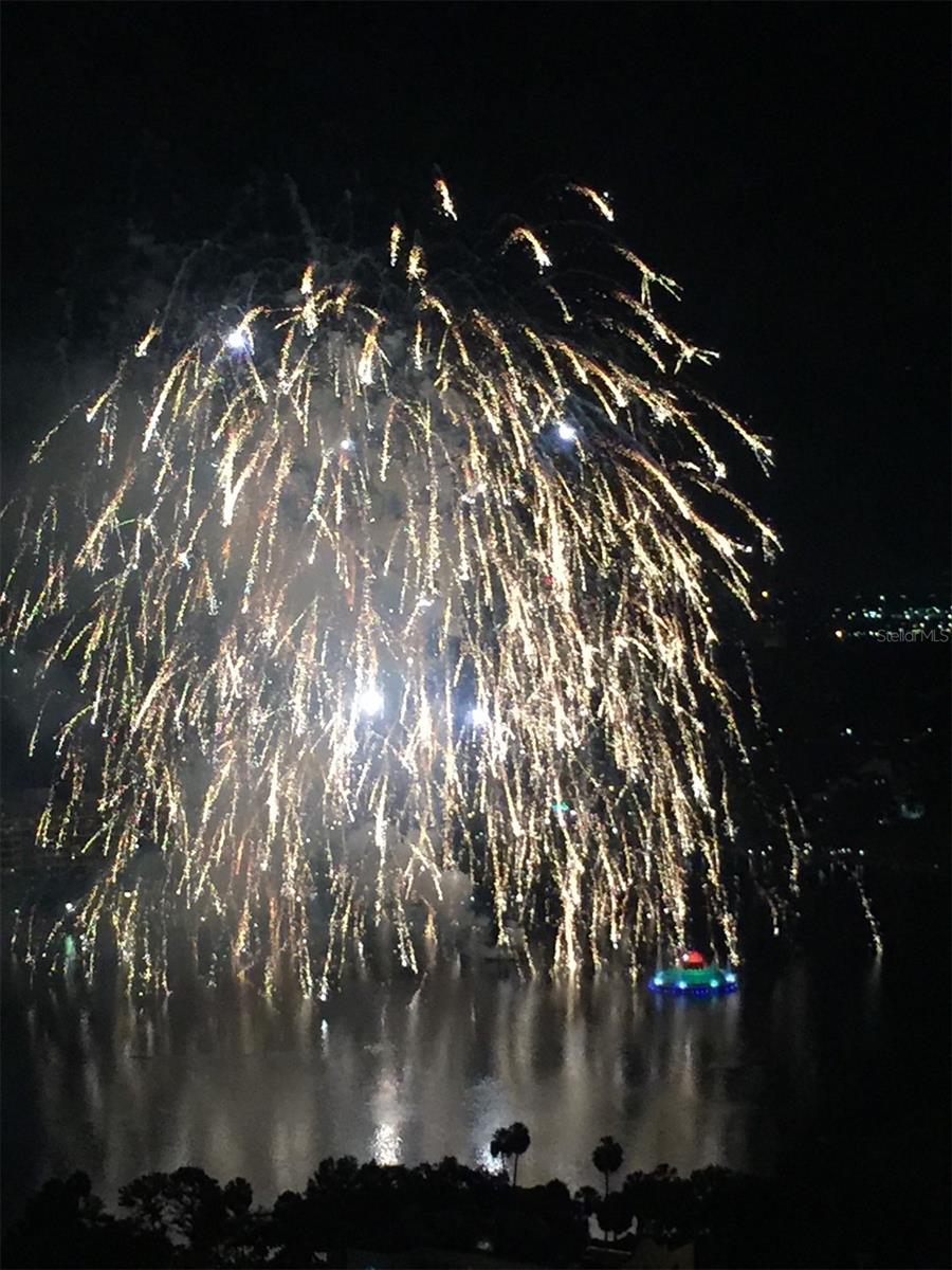 155 S COURT AVE #2502