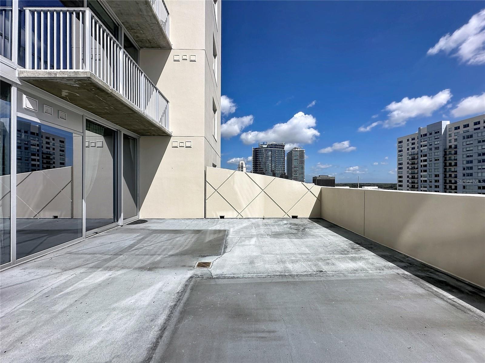 155 S COURT AVE #1013